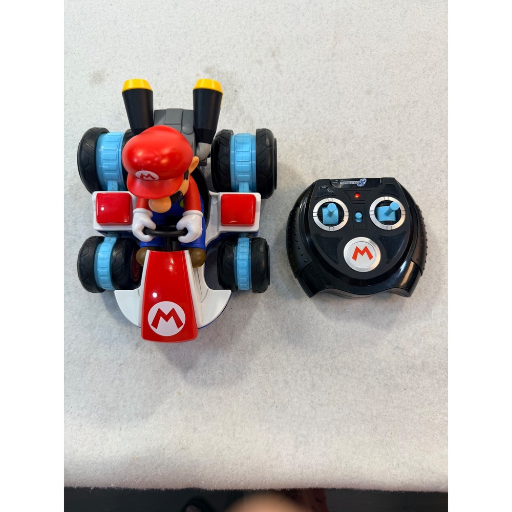 Nintendo Mario Kart 8 Mini Anti-Gravity RC Racer Remote Control Car Mario
Works